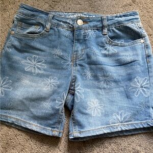 Wallflower Girls Blue Floral Denim Shorts